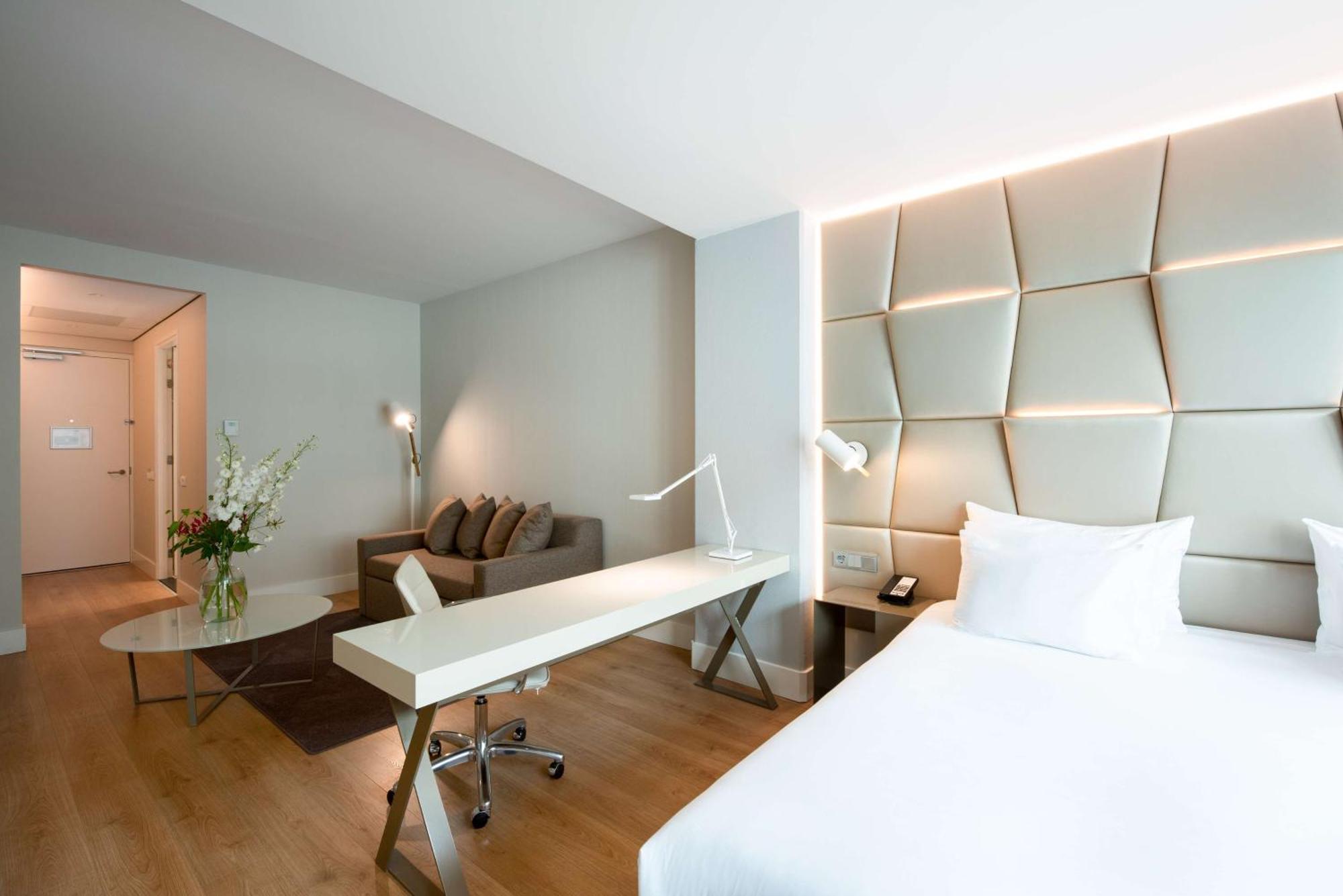 Готель Nh Collection Eindhoven Centre Екстер'єр фото